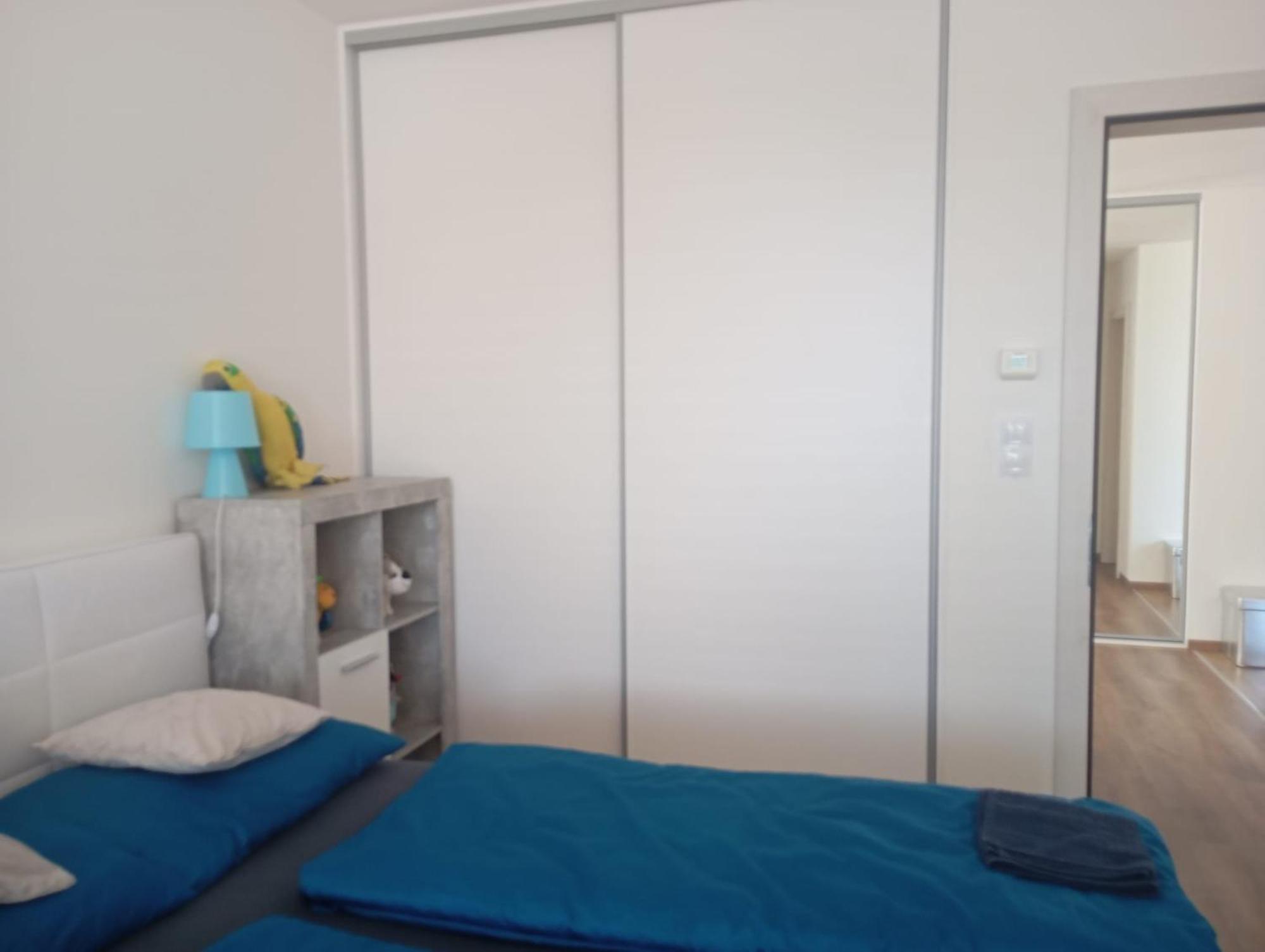 Moderni Pokoj S Parkovanim Zdarma Brno Exteriér fotografie